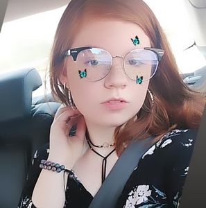 Meet your Posher, Lillian